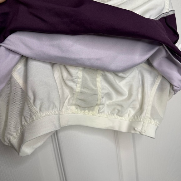 Nike Dri Fit Athletic Tank with Built In Sports Bra Size XS NWT - Picture 3 of 7